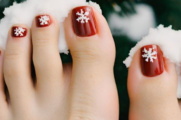 Christmas Toe Nails Design 1 1