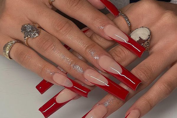 Classy Christmas Nails 9