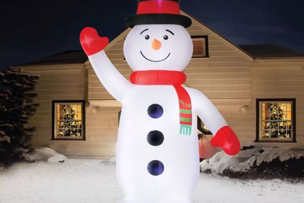 Giant Inflatable Snowmen